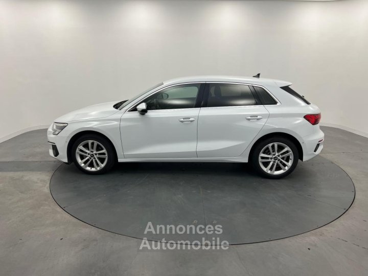 Audi A3 Sportback 30 TFSI Mild Hybrid 110 S tronic 7 Business line - 2