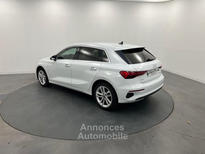 Audi A3 Sportback 30 TFSI Mild Hybrid 110 S tronic 7 Business line - 3
