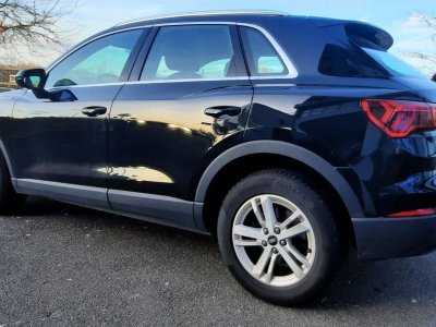 Audi Q3 15 35 tfsi s tronic 7 business line mhev 150ch   - 5