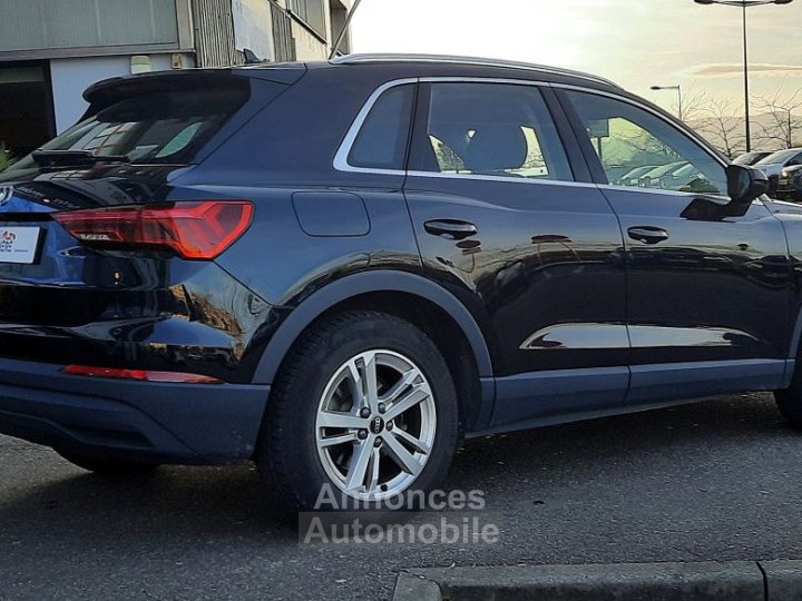 Audi Q3 15 35 tfsi s tronic 7 business line mhev 150ch - 7