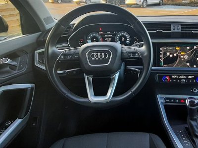 Audi Q3 15 35 tfsi s tronic 7 business line mhev 150ch   - 15