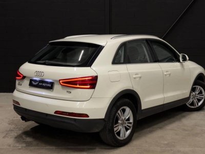 Audi Q3 20 TDI 140 CV AMBIENTE   - 4