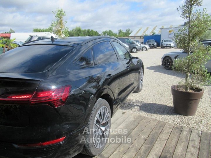 Audi Q8 E-tron 55 E-TRON sport SLINE Crédit possible sur 60 mois - 9