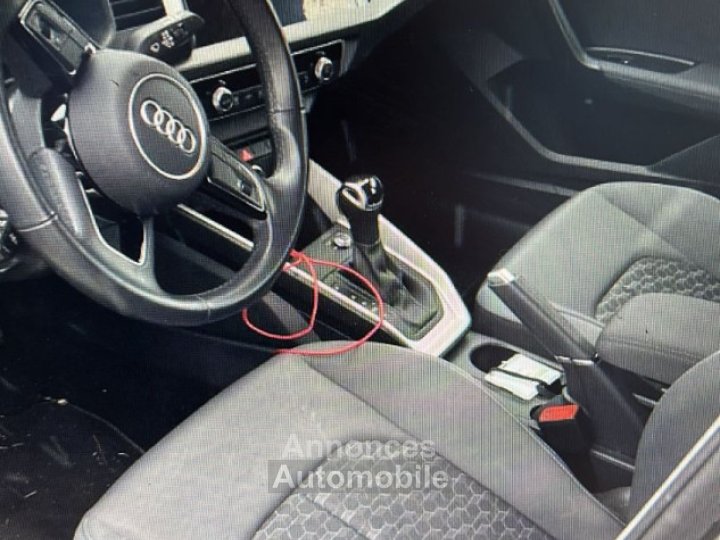 Audi A1 Sportback A1 30 TFSI 110 S TRONIC 7 ADVANCED 2 - 3