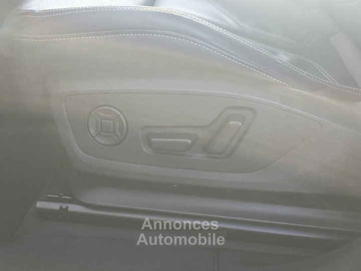 Audi Q3 35 TDI 150 ch S tronic 7 S line plus - 16