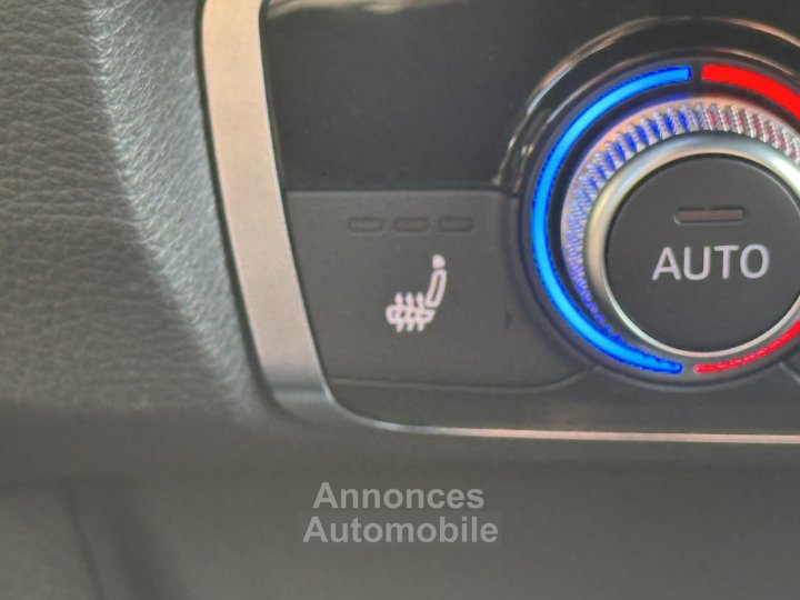 Audi Q3 35 TDI 150 ch S tronic 7 S line plus - 33