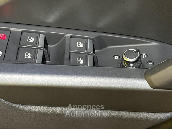 Audi Q3 DIESEL S LINE 20 35 TDI - 150CV - BVA 7  S-tronic Garantie - 46