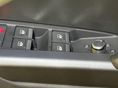 Audi Q3 DIESEL S LINE 20 35 TDI - 150CV - BVA 7  S-tronic Garantie   - 47