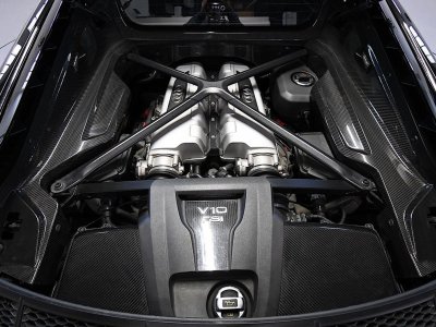 Audi R8 v10 plus fsi 610   - 13