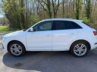 Audi Q3 Tdi 120cv S-Line + Toit ouvrant Origine France - 2