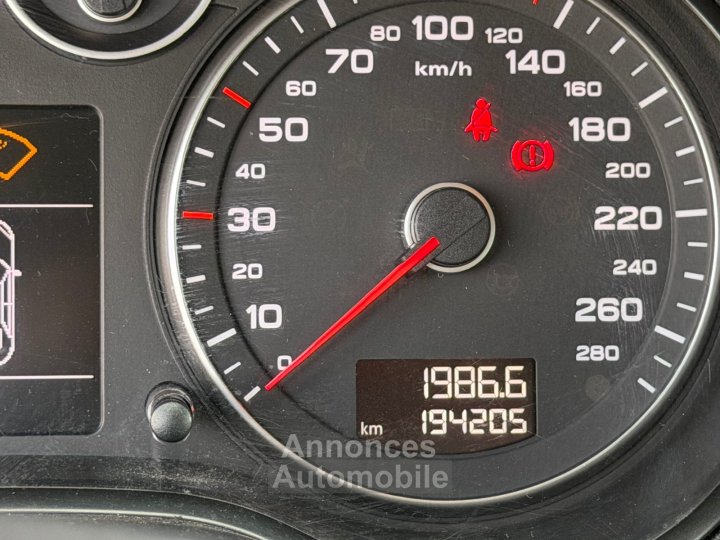 Audi A3 Sportback 20 TDI 140 DPF Attraction - 20