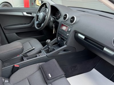 Audi A3 Sportback 20 TDI 140 DPF Attraction - 27