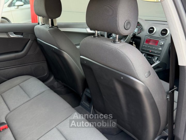 Audi A3 Sportback 20 TDI 140 DPF Attraction - 33