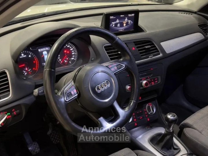 Audi Q3 20 TDI 140 CV AMBIENTE - 12