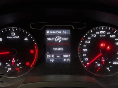 Audi Q3 20 TDI 140 CV AMBIENTE   - 20