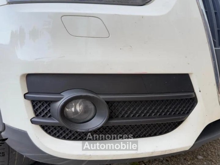 Audi Q3 20 TDI 140 CV AMBIENTE - 25