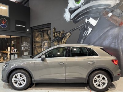 Audi Q3 14 TFSi 150ch Business Line Toit ouvrant / premi&egrave;re main origine France   - 4