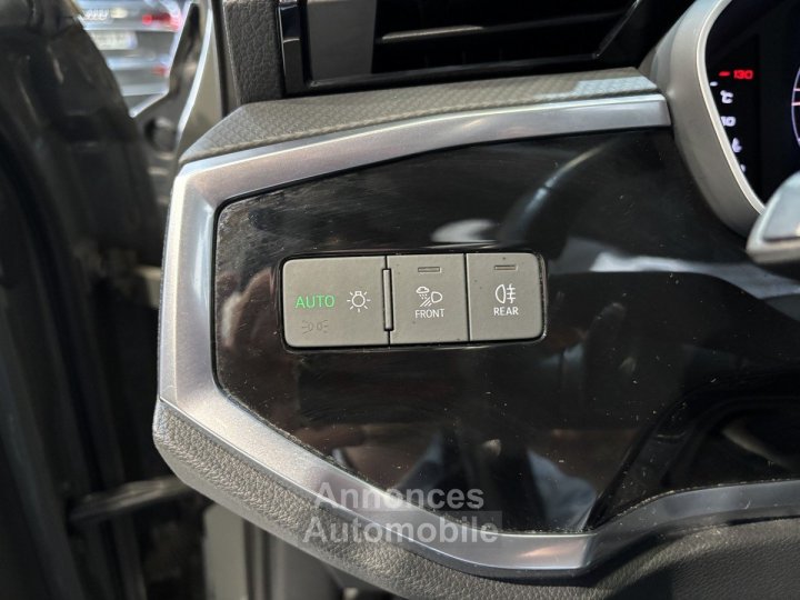 Audi Q3 14 TFSi 150ch Business Line Toit ouvrant / premi&egrave;re main origine France - 16