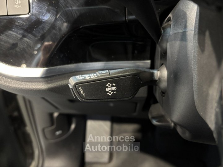 Audi Q3 14 TFSi 150ch Business Line Toit ouvrant / premi&egrave;re main origine France - 17