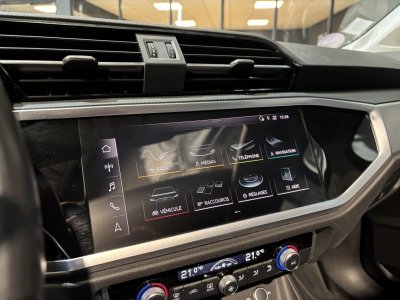 Audi Q3 14 TFSi 150ch Business Line Toit ouvrant / premi&egrave;re main origine France   - 21