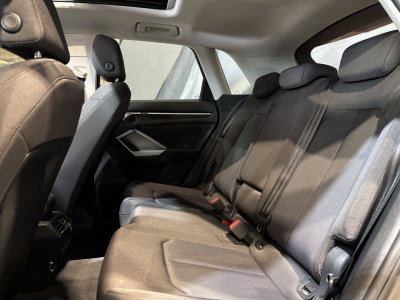 Audi Q3 14 TFSi 150ch Business Line Toit ouvrant / premi&egrave;re main origine France   - 29