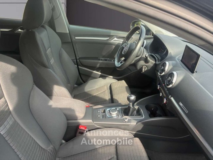 Audi A3 Sportback 10 TFSI Sport - 9