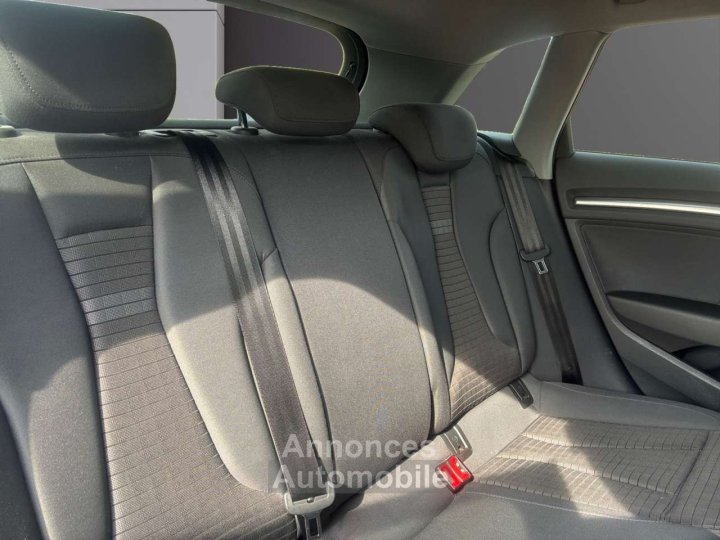 Audi A3 Sportback 10 TFSI Sport - 17