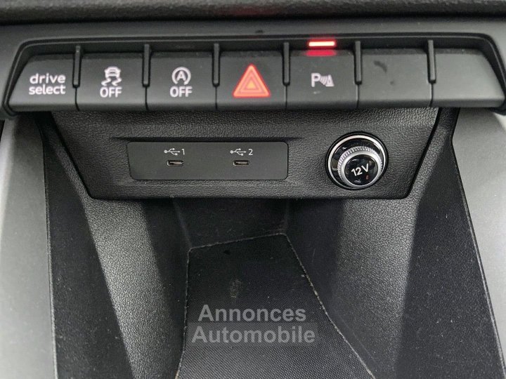 Audi A1 Sportback 35 TFSI 150 S-Tronic DESIGN LUXE CUIR Cam&eacute;ra 1&deg;Main - 24