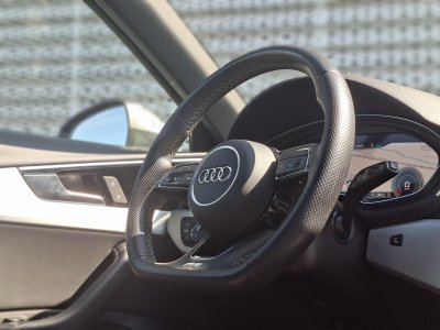 Audi A4 AVANT Avant 35 TFSI 150 S tronic 7 S line   - 8