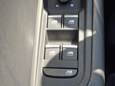 Audi A4 AVANT Avant 35 TFSI 150 S tronic 7 S line   - 25