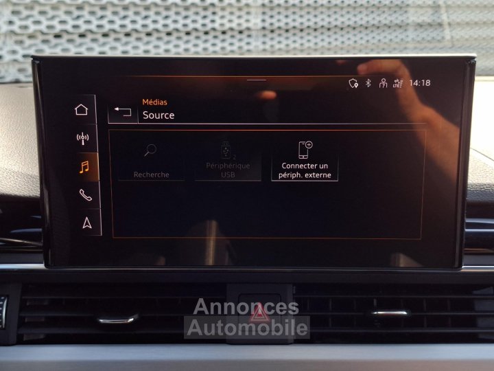 Audi A4 AVANT Avant 35 TFSI 150 S tronic 7 S line - 32