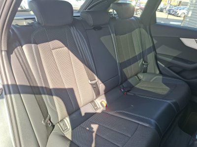 Audi A4 AVANT Avant 35 TFSI 150 S tronic 7 S line   - 38