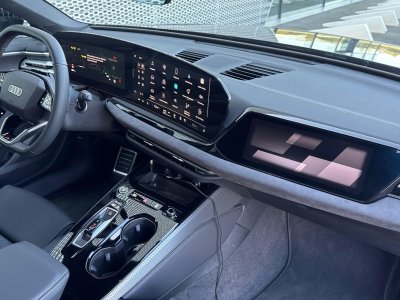 Audi A5 AVANT Avant TDI Hybride 204 ch S tronic 7 S line   - 10