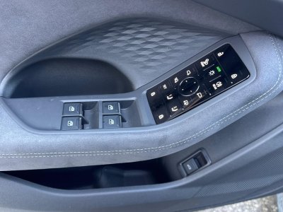 Audi A5 AVANT Avant TDI Hybride 204 ch S tronic 7 S line   - 21