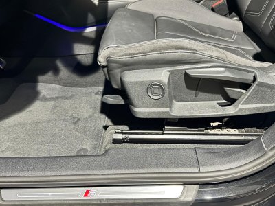 Audi Q3 Sportback 35 TFSI 150 ch S tronic 7 S line   - 11