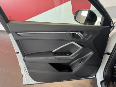 Audi Q3 Sportback 35 TDI 150 ch S tronic 7 S line plus   - 47