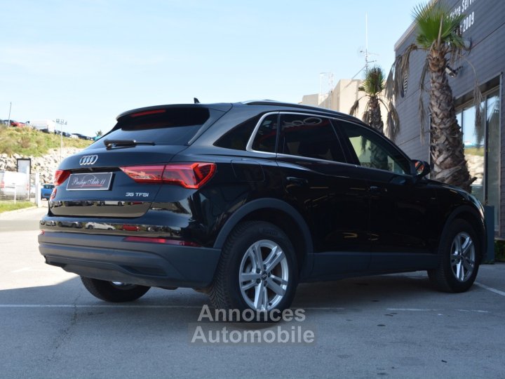 Audi Q3 35 TFSI Design S-tronic 7 - 9