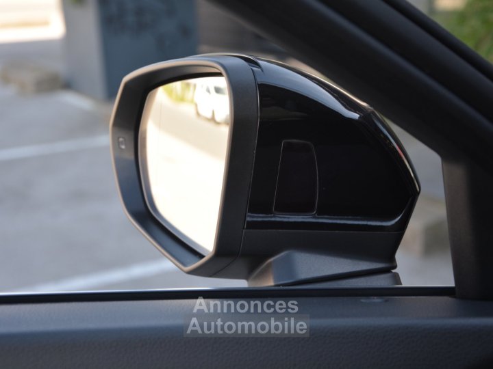 Audi Q3 35 TFSI Design S-tronic 7 - 22