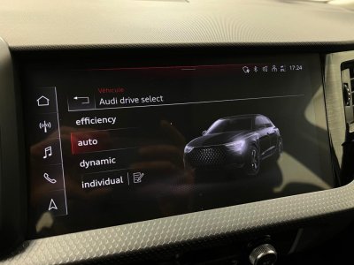 Audi A1 CITYCARVER 35 TFSI 150 ch S tronic 7 Design Luxe   - 17