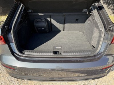 Audi A3 Sportback 35 TFSI 150CH MILD HYBRID DESIGN LUXE S TRONIC 7   - 8