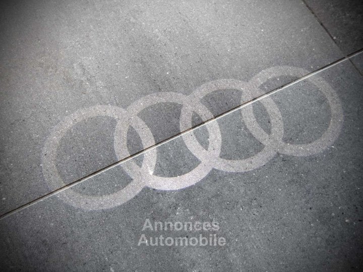 Audi A5 SPORTBACK20TFSI FULL SLINE-COCKPIT-CARPLAY-CAMERA - 9