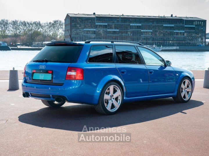 Audi RS6 Plus V8 42 480ch N&deg;31 Bleu Sprint Suivi int&eacute;gral M&ecirc;me propri&eacute;taire depuis 15 ans - 2
