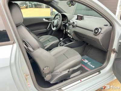 Audi A1 10 TFSI ULTRA 95 S-LINE BVM - LED - SUIVI COMPLET - REVISEE   - 17