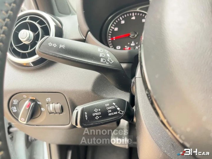 Audi A1 10 TFSI ULTRA 95 S-LINE BVM - LED - SUIVI COMPLET - REVISEE - 21