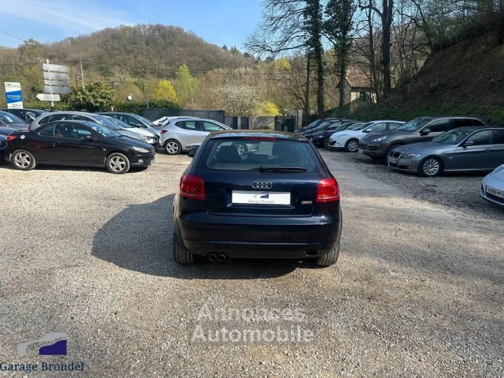 Audi A3 20 TDi 170cv Quattro Limited Edition 1&egrave;re Main - 9