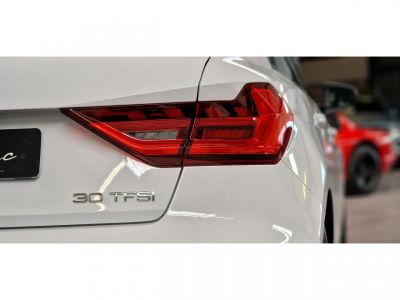 Audi A1 Sportback 10 30 TFSI 116 S-TRONIC DESIGN LUXE / FRANCAISE / HISTORIQUE   - 23