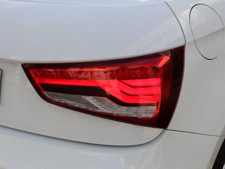 Audi A1 Sportback 10 TFSI ultra 95 Ambiente BVM5 (Feux LED, Radars, Sièges chauffants) - 24