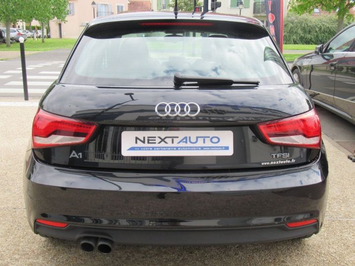 Audi A1 Sportback 14 TFSI 125CH AMBITION LUXE S TRONIC 7 - 7