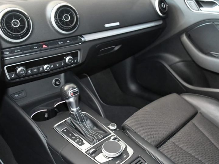 Audi A3 Berline S-Line TFSI 150 S-Tronic GPS Virtual ACC Pré Sense Drive LED JA 18 - 21