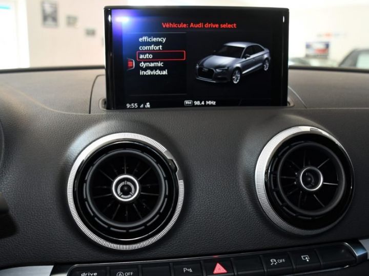 Audi A3 Berline S-Line TFSI 150 S-Tronic GPS Virtual ACC Pré Sense Drive LED JA 18 - 22